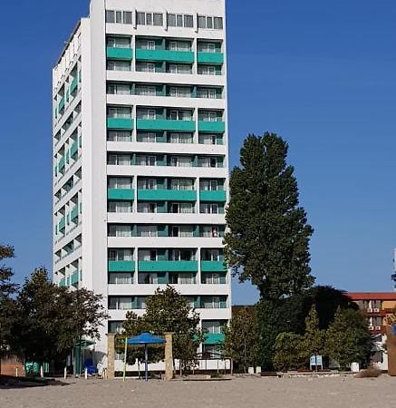 Hotel Riviera Mamaia Eksteriør billede
