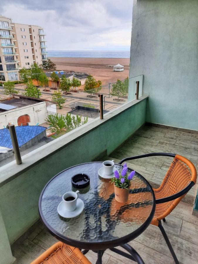 Hotel Riviera Mamaia Eksteriør billede