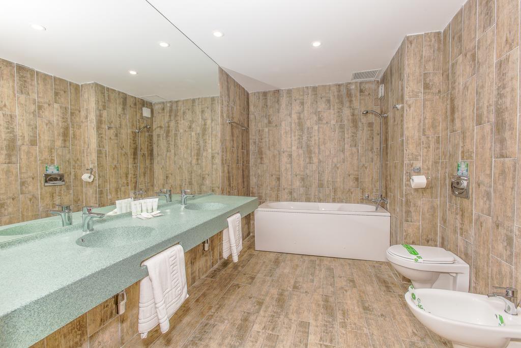 Hotel Riviera Mamaia Værelse billede