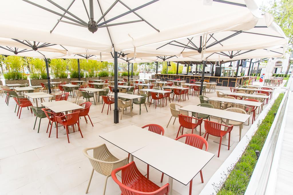 Hotel Riviera Mamaia Eksteriør billede