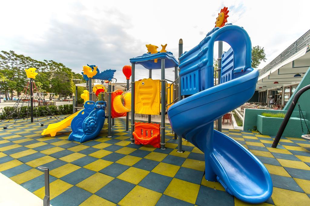 Hotel Riviera Mamaia Eksteriør billede